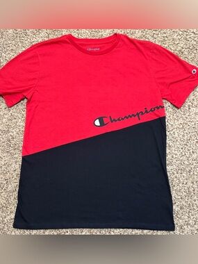 Champion Athletic Short Sleeve Cotton Tee Red Black Boys Size XL 18 20 Like New